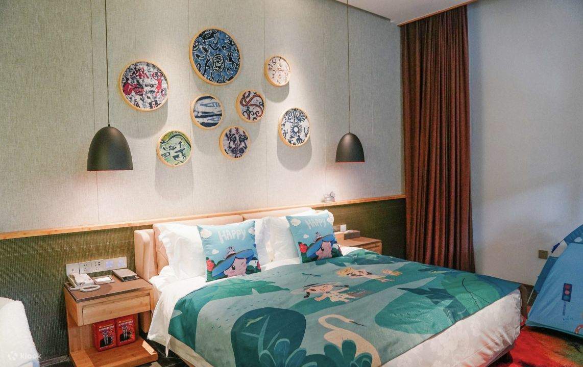 [Inside Gankeng Ancient Town/Directly reach Futian Port Line 10] Shenzhen OCT Gankeng Ancient Town - Nanxianglou Art Hotel Accommodation Package